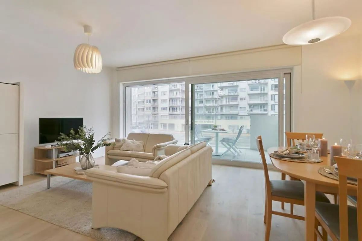 Huswell - Cosy Family Apartment With Parking Near The Beach Ostend Belgium