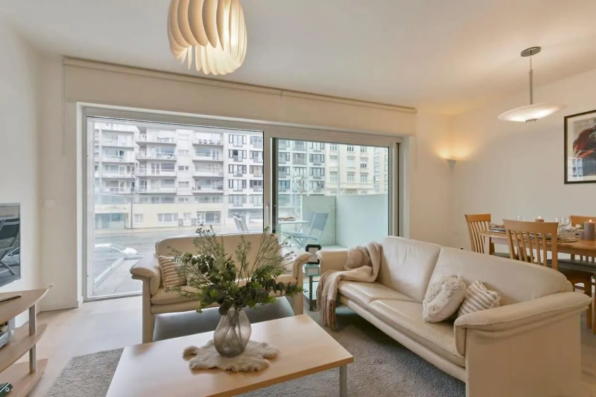 Huswell - Cosy Family Apartment With Parking Near The Beach Ostend 0*,  Belgium