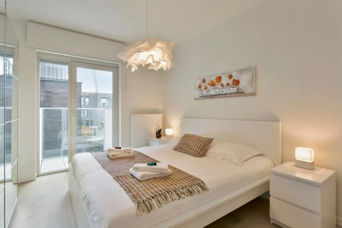Huswell - Cosy Family Apartment With Parking Near The Beach Ostend
