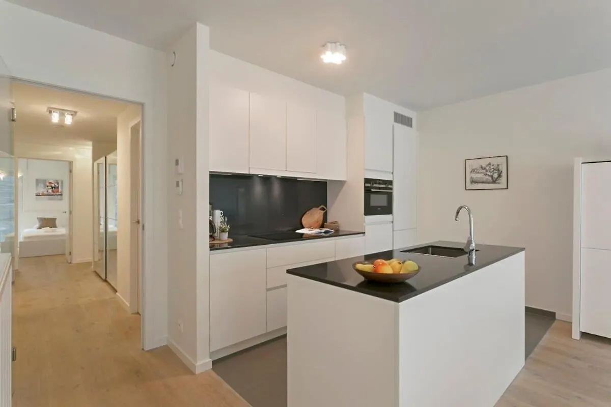 Huswell - Cosy Family Apartment With Parking Near The Beach Ostend