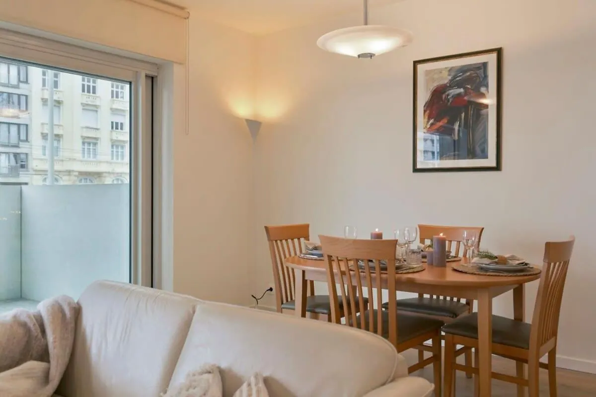 Huswell - Cosy Family Apartment With Parking Near The Beach Ostend Belgium