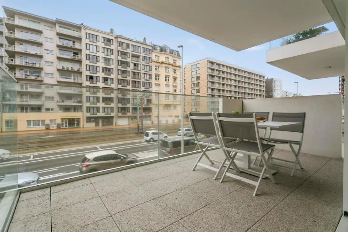 Huswell - Cosy Family Apartment With Parking Near The Beach Ostend